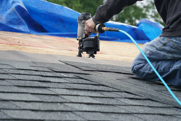 Best Shingle Roofing Installation  in Lincoln Center, KS